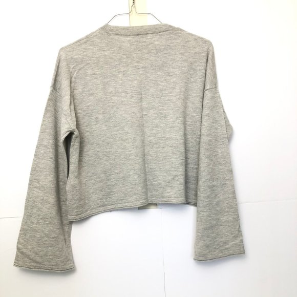 Aritzia Babaton Gray Cropped Top Sweater  Size M - Picture 2 of 5